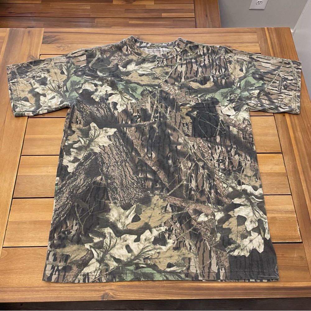 Vintage Mossy Oak Break Up Camo Camouflage Pocket T Shirt Medium Hunting AOP
